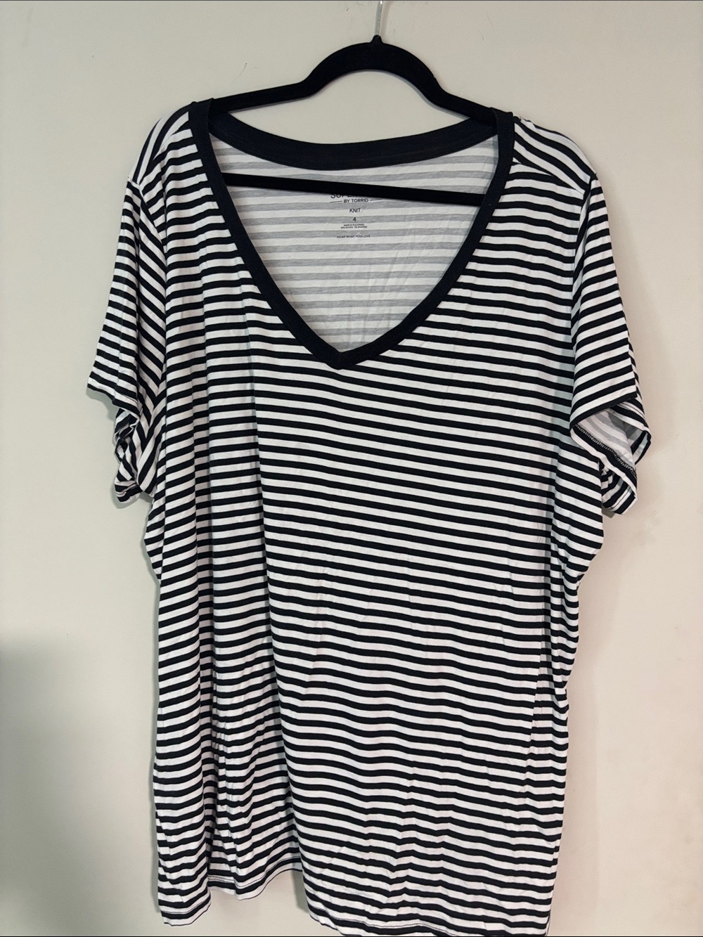 torrid Black & White Striped V-Neck Tee